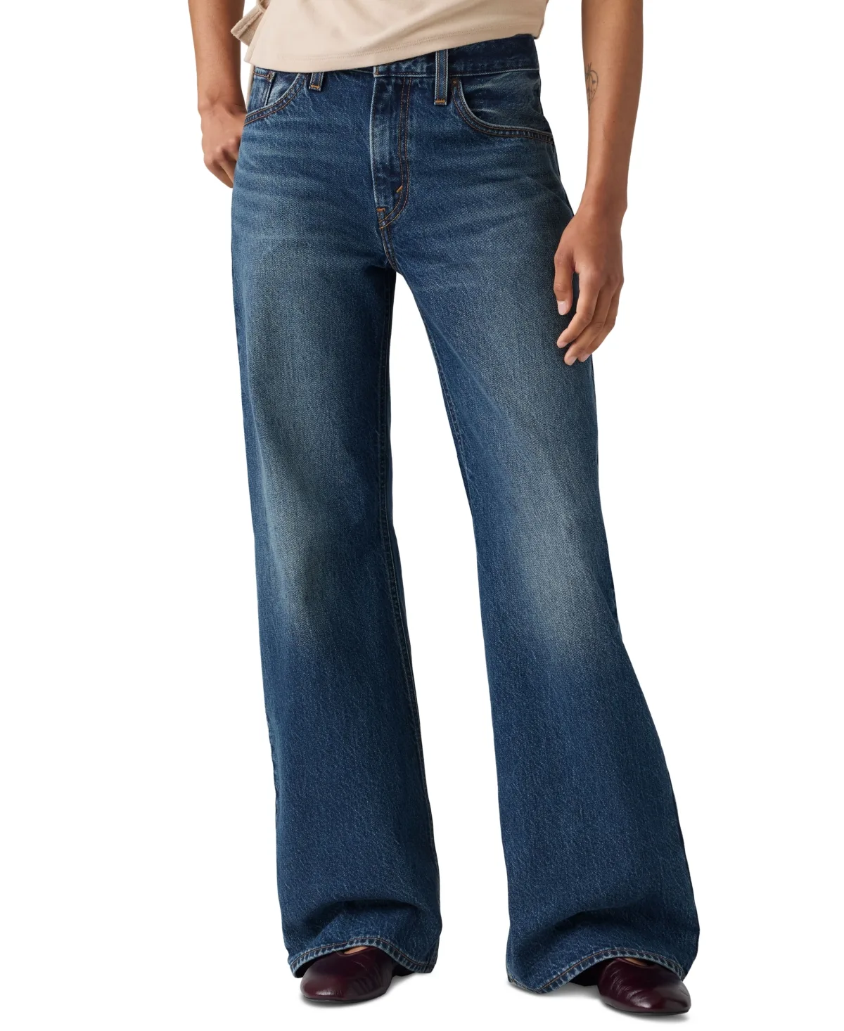 Mid-Rise Loose Bootcut Jeans by Levi's