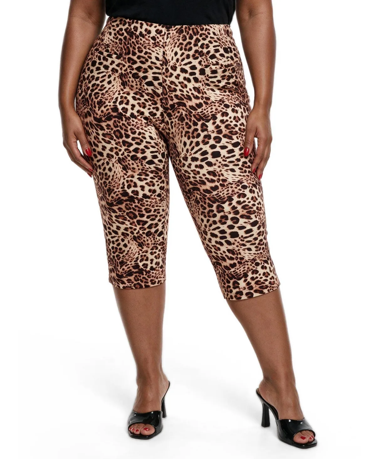 Retro Chic Ponte-Knit Maximum-Stretch Capris by Torrid