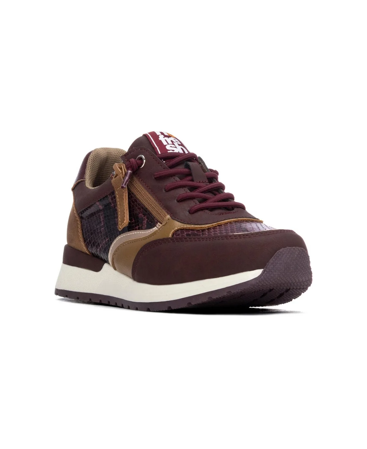 Refresh Collection Slip-Resistant Round-Toe Sneakers