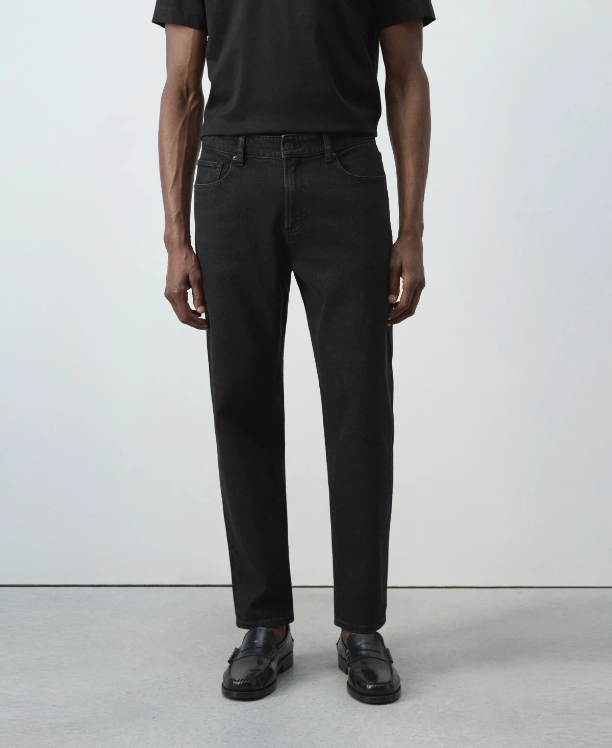 Ben Tapered-Fit Cropped Jeans by Mango