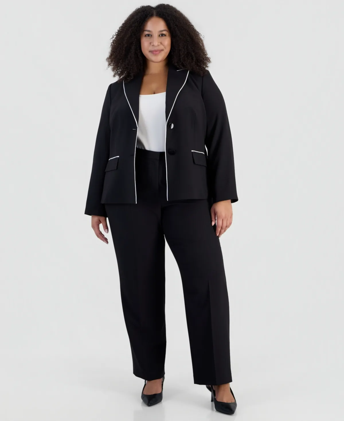 Peak-Lapel Stretch Jacket and Pants 2-Piece Suit by Le Suit