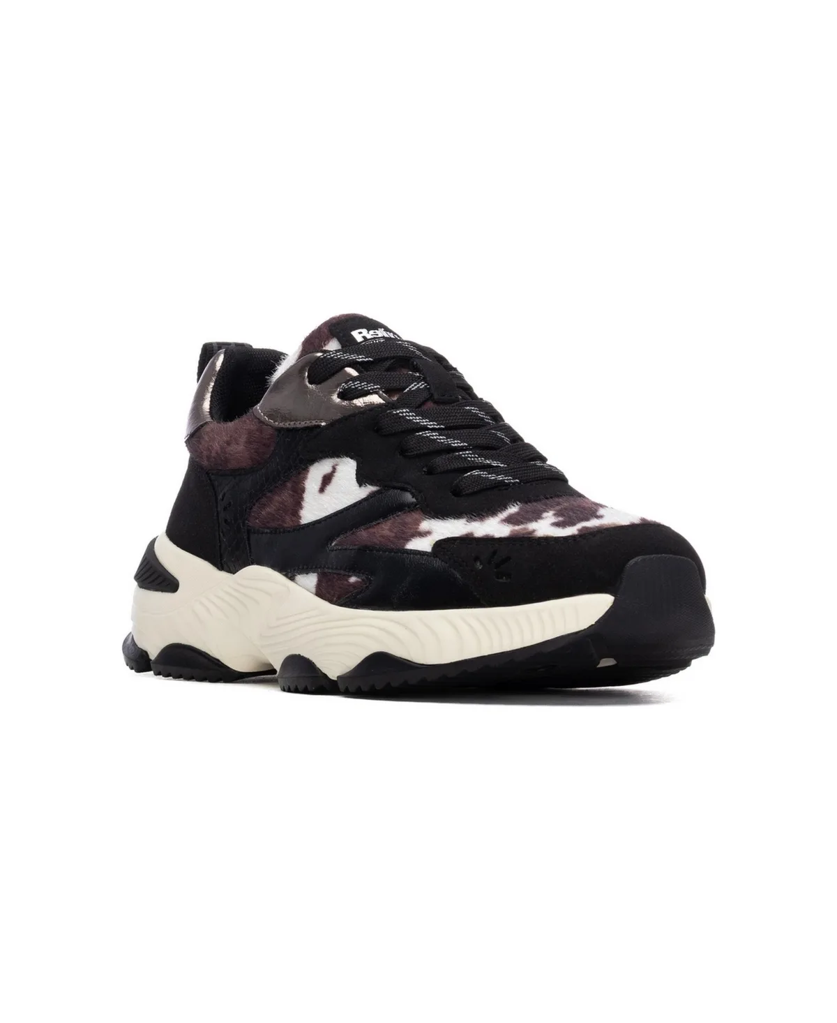 Refresh Platform Slip-Resistant Sneakers by Xti