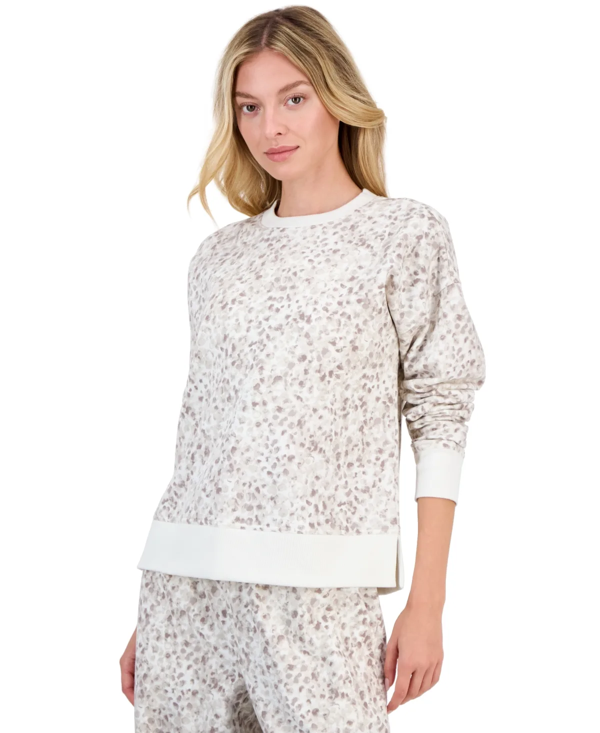 Soft Paw Animal-Print Long-Sleeve Fleece Crewneck Pullover by Id Ideology