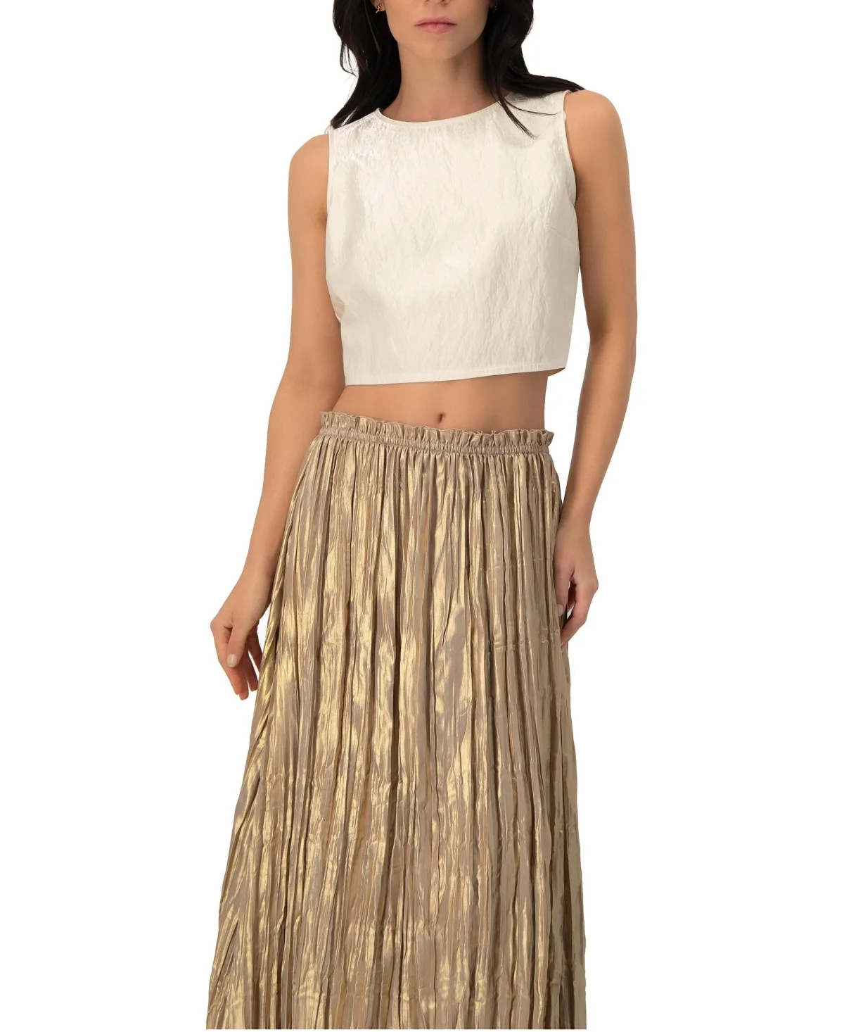 Cropped Sleeveless Top with Back Zip by Ivonne