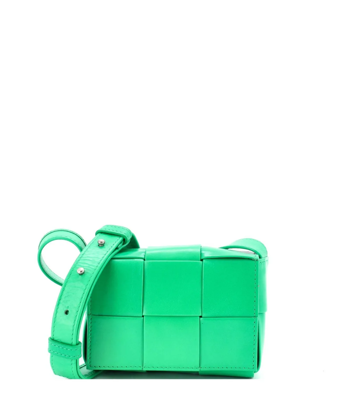 Pre-Owned Candy Cassette Crossbody Bag Maxi Intrecciato Leather by Bottega Veneta