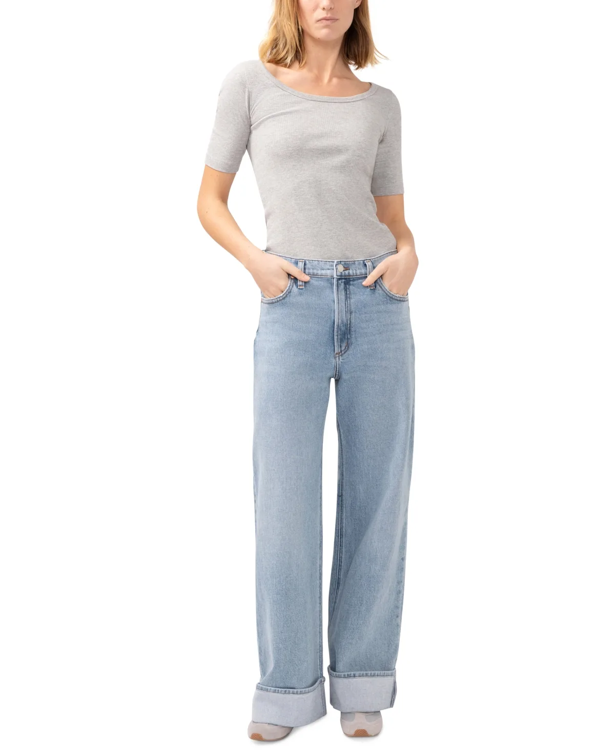 Highly Desirable High-Rise Wide-Leg Jeans by Silver Jeans