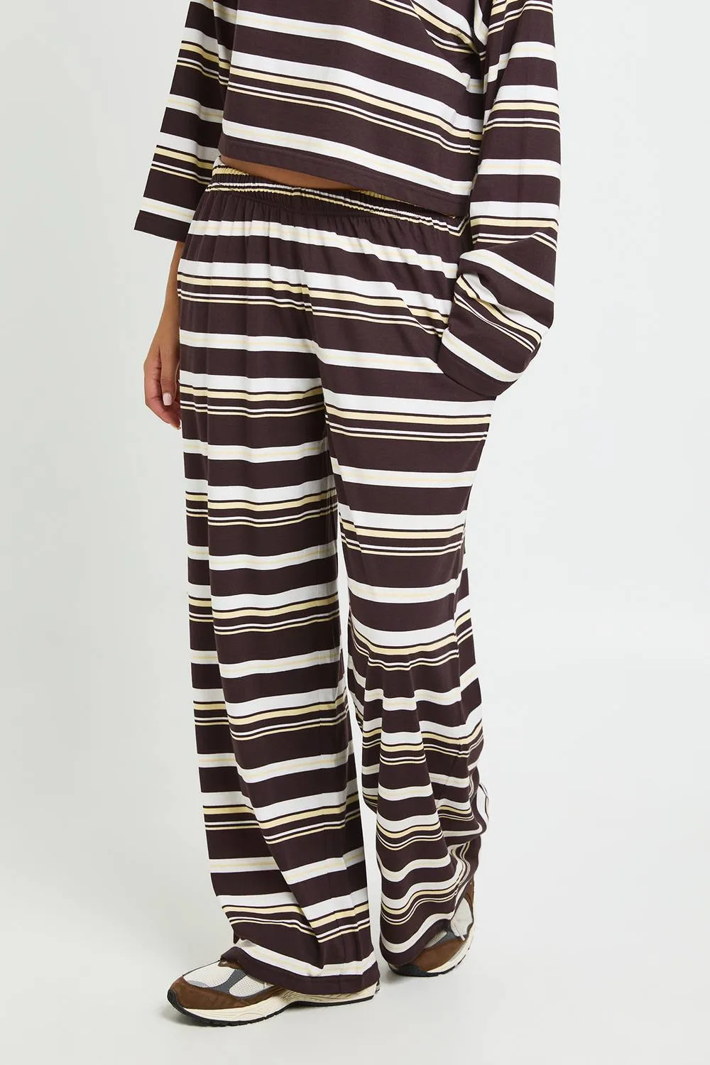 Striped Wide Leg Trouser by boohoo