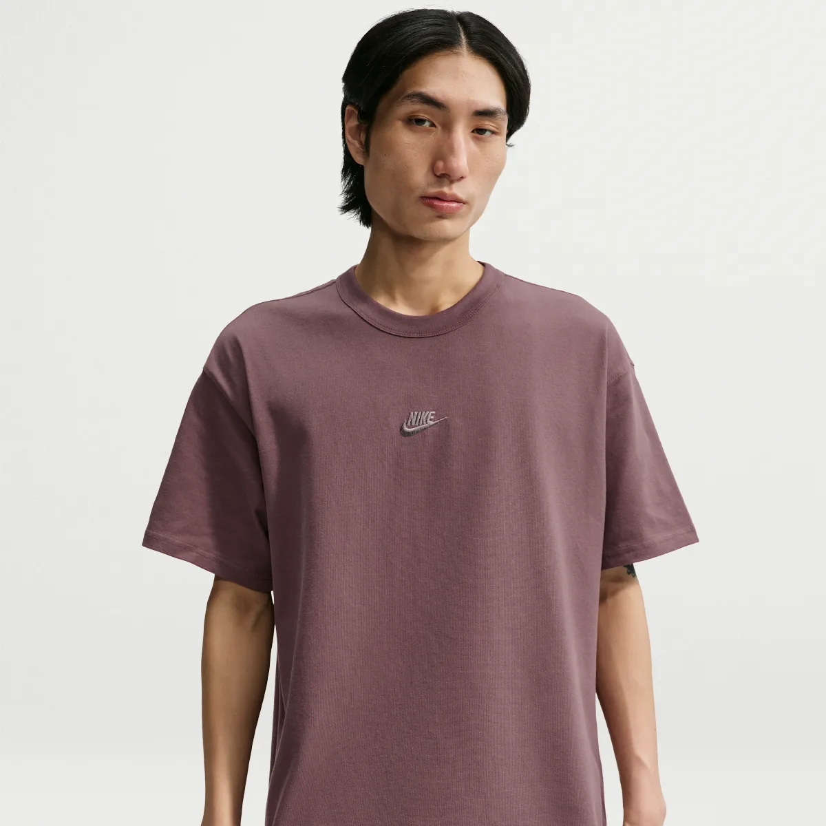 Nike Sportswear Premium Essentials T-Shirt