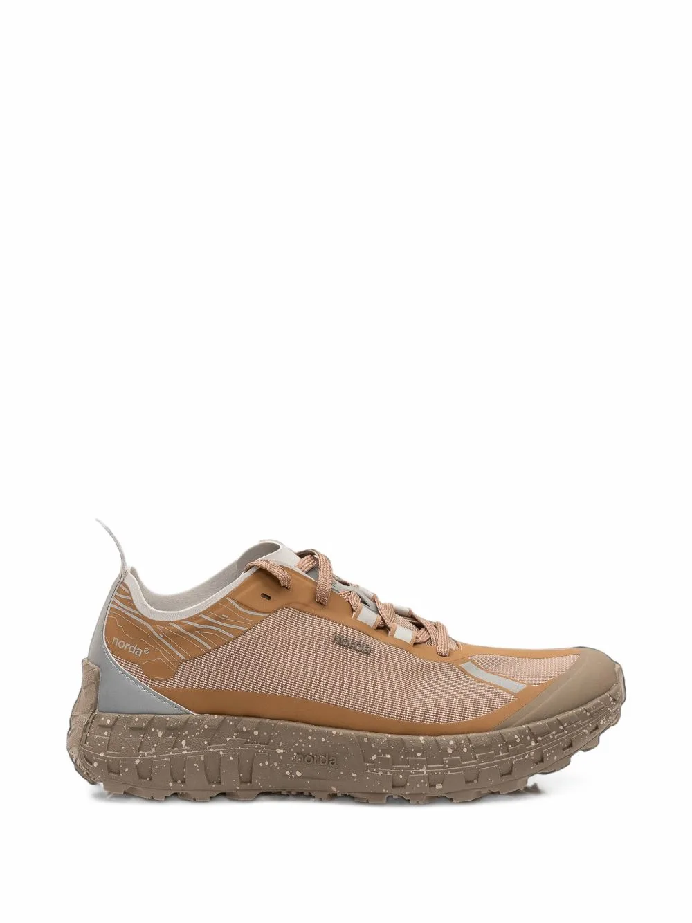 001 Sneakers