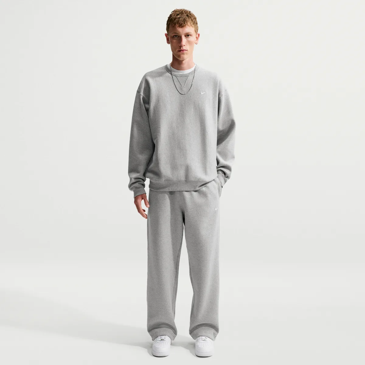 Solo Swoosh Fleece Open-Hem Pants by Nike