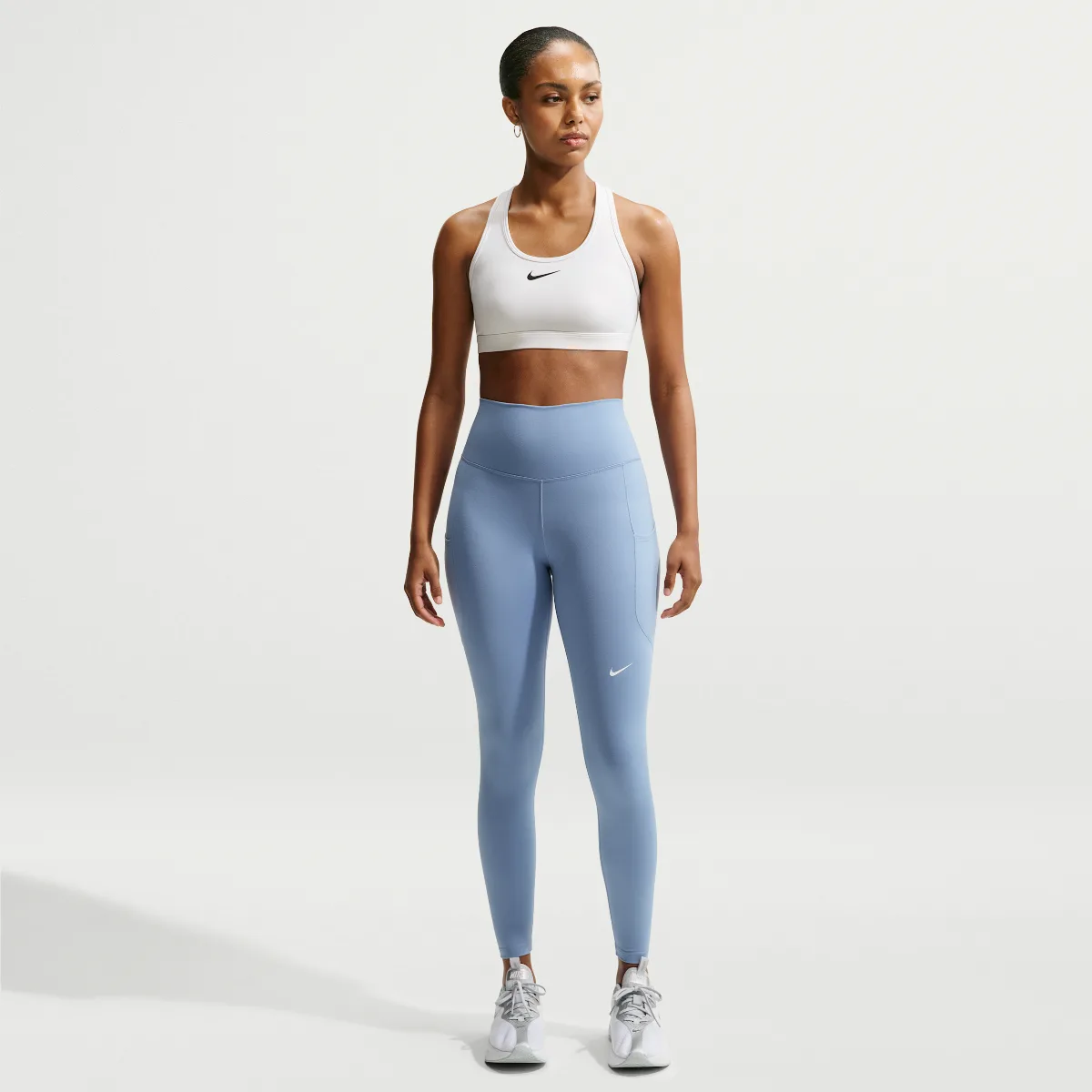 One High-Waisted 7/8 Leggings with Pockets