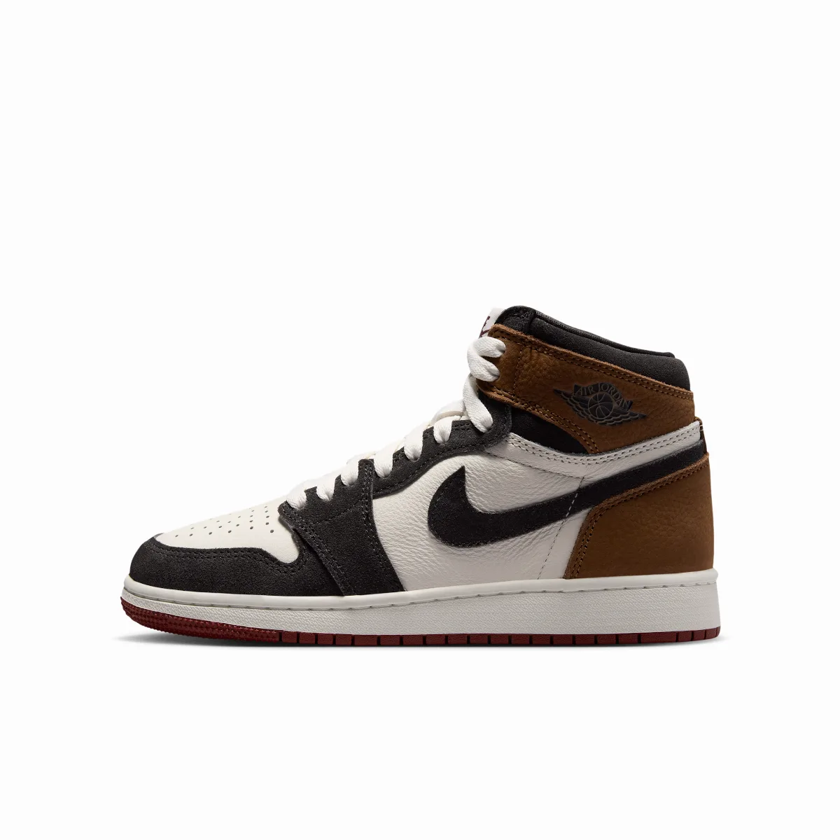Air Jordan 1 High OG Shoes by Jordan