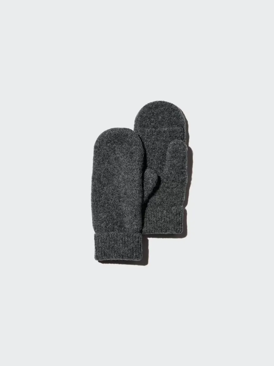 Heattech Lined Mittens Souffle Yarn by Uniqlo