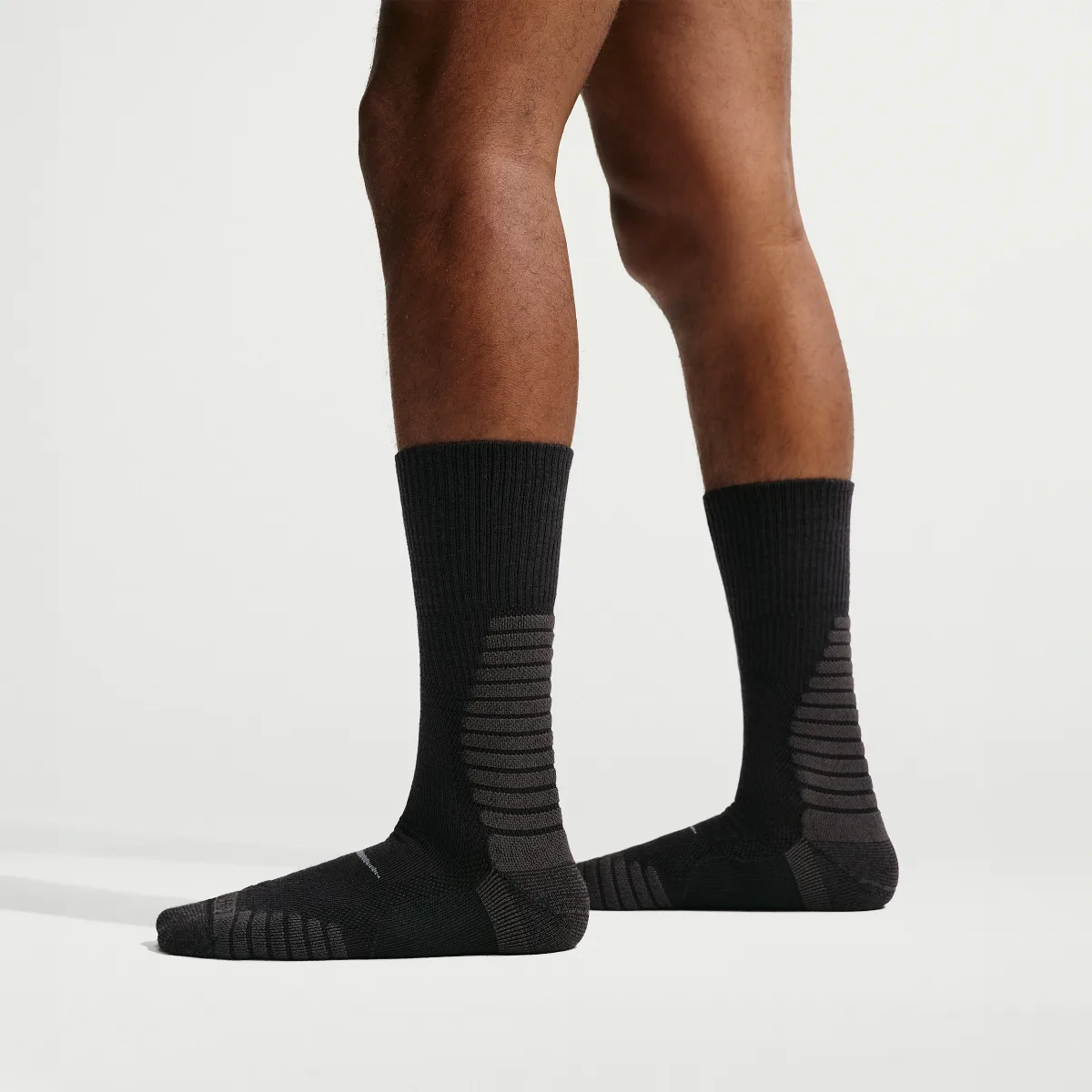 Outdoor Cushioned Crew Socks (1 Pair)