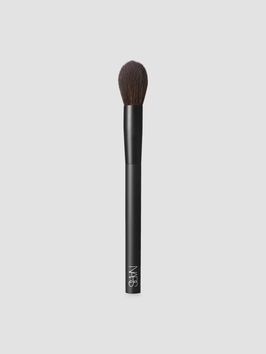 #15 Precision Powder Brush by NARS