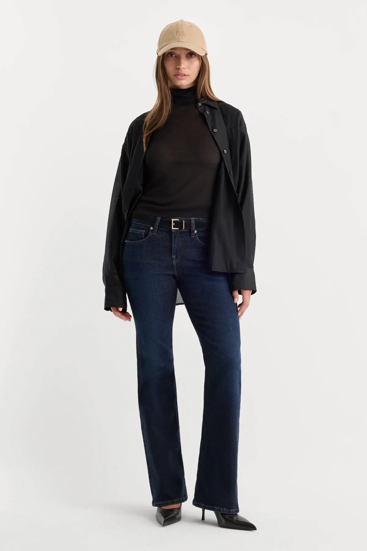 Soft Tech Good Low Rise Bootcut Jeans by Khlo Kardashian by GOOD AMERICAN