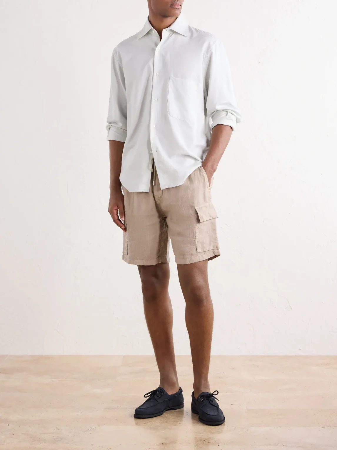 Baie Straight-Leg Linen Drawstring Cargo Shorts by Vilebrequin