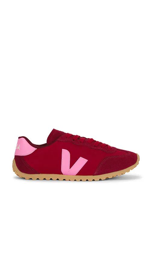GT Sneaker by VEJA