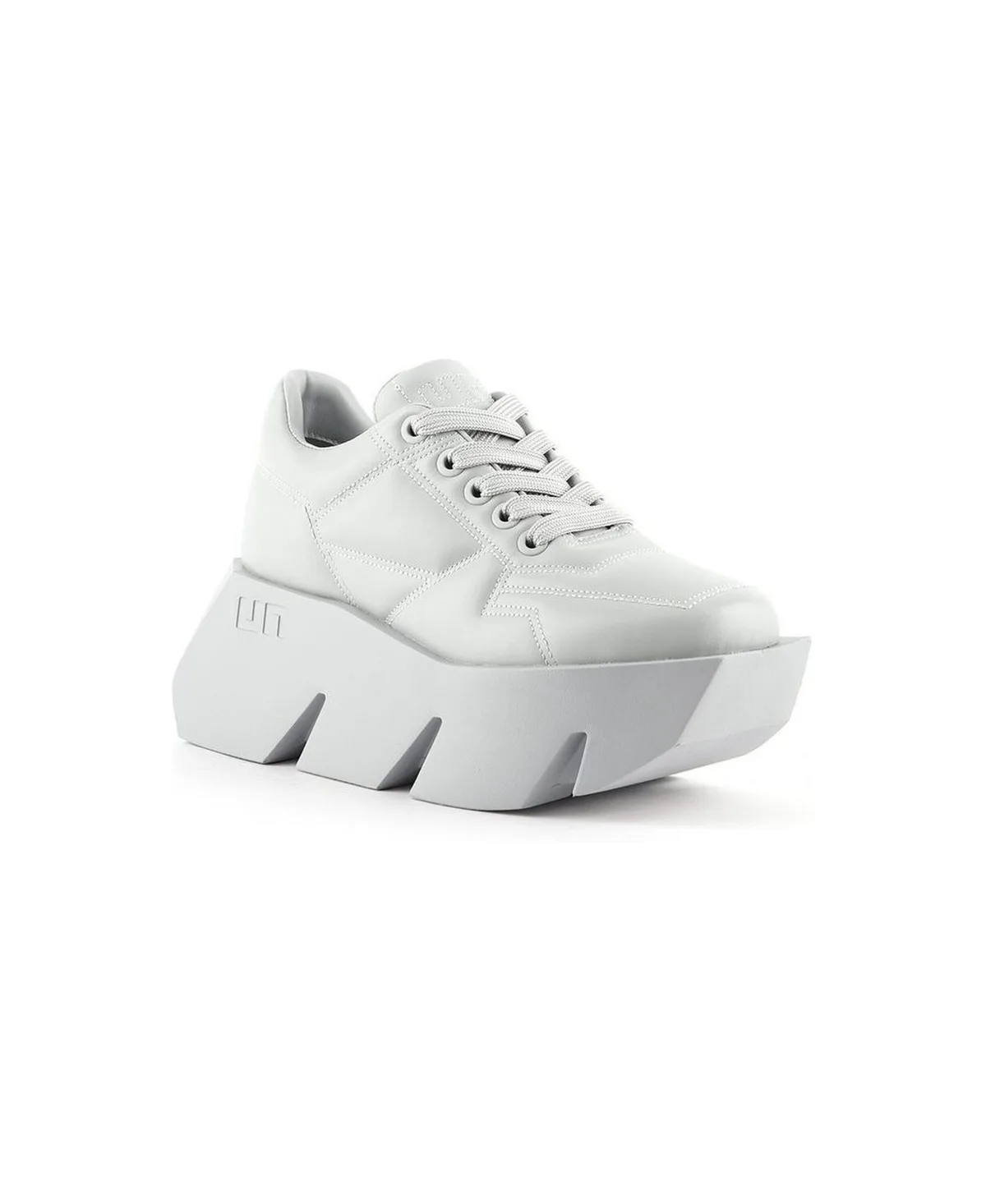 Bull Puffy Sneaker