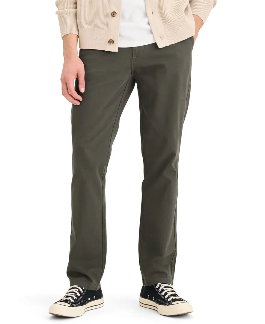 Ultimate 360 Slim-Fit Chino Pants