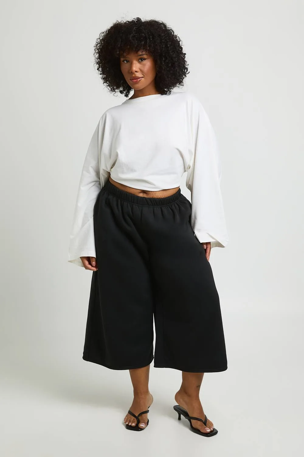 3/4 Longline Jogger Jorts by boohoo