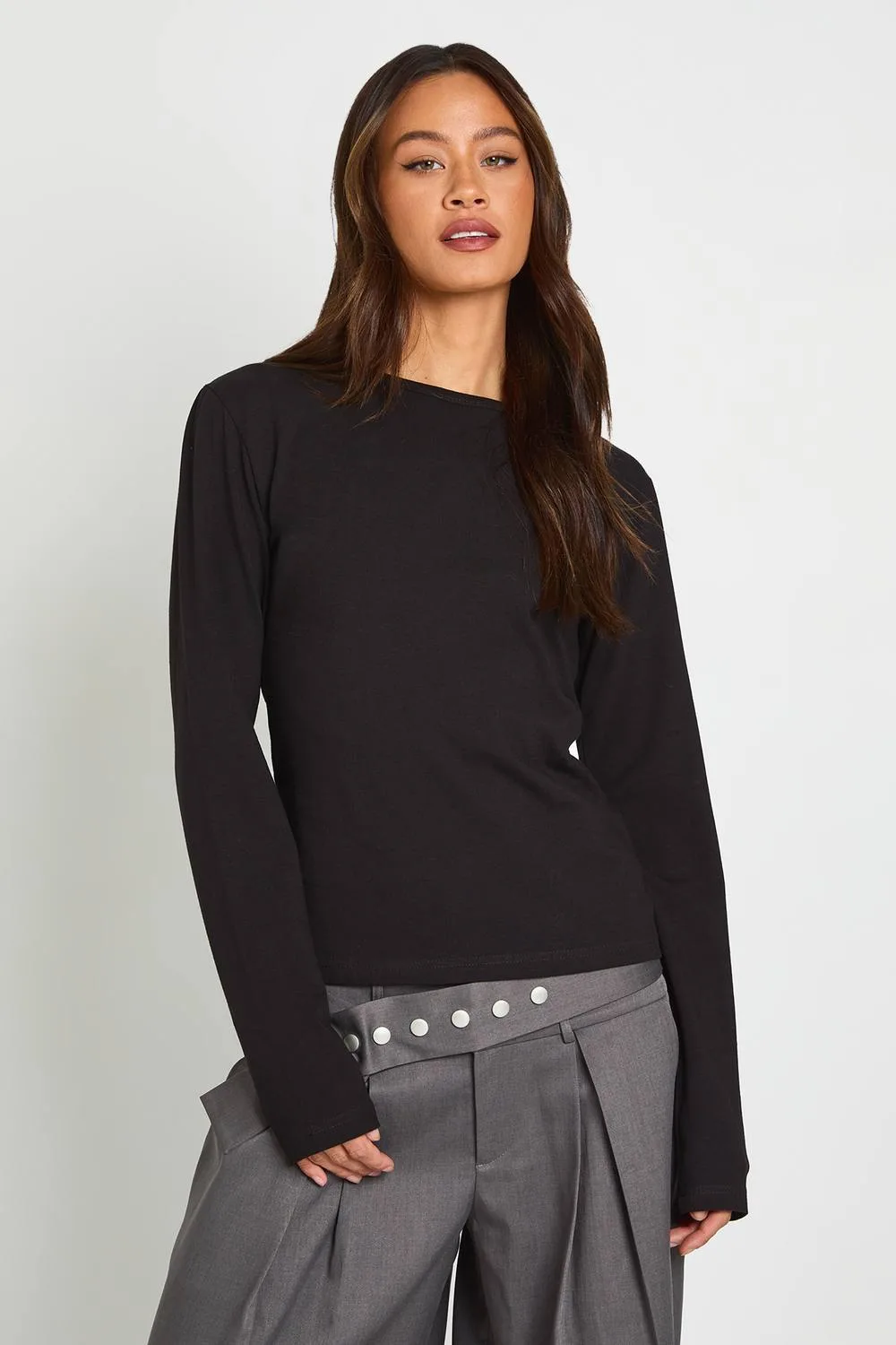 Basic Long Sleeve Fitted Longline Top by boohoo
