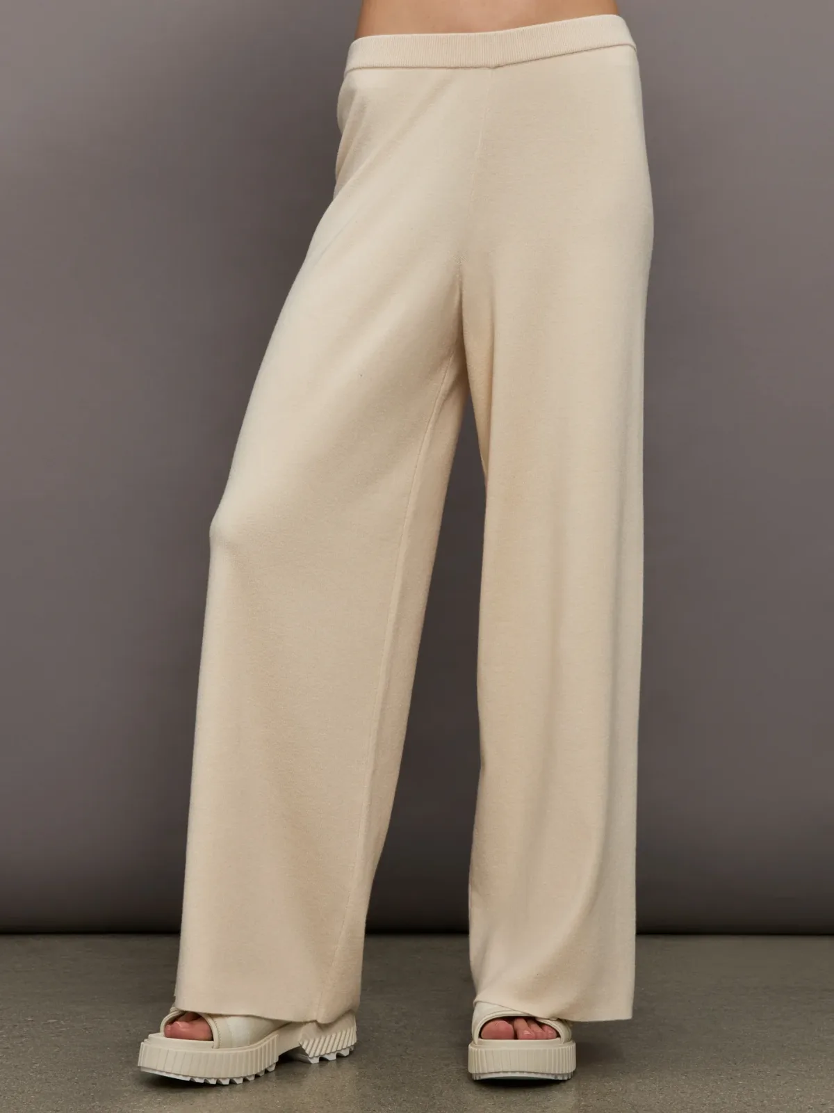 Megan Wide Leg Pants by 525