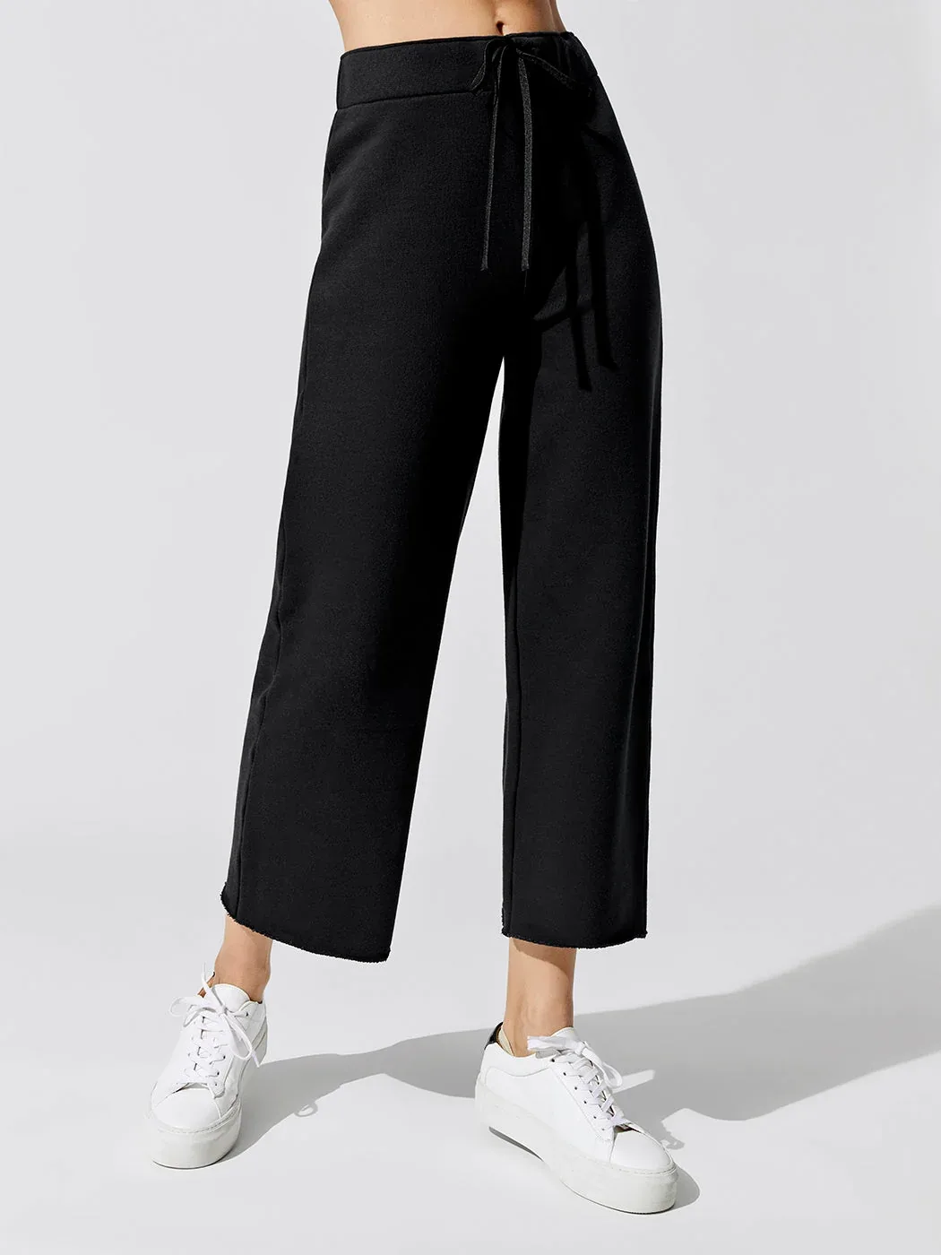 French Terry Capri Sweatpant by Carbon38