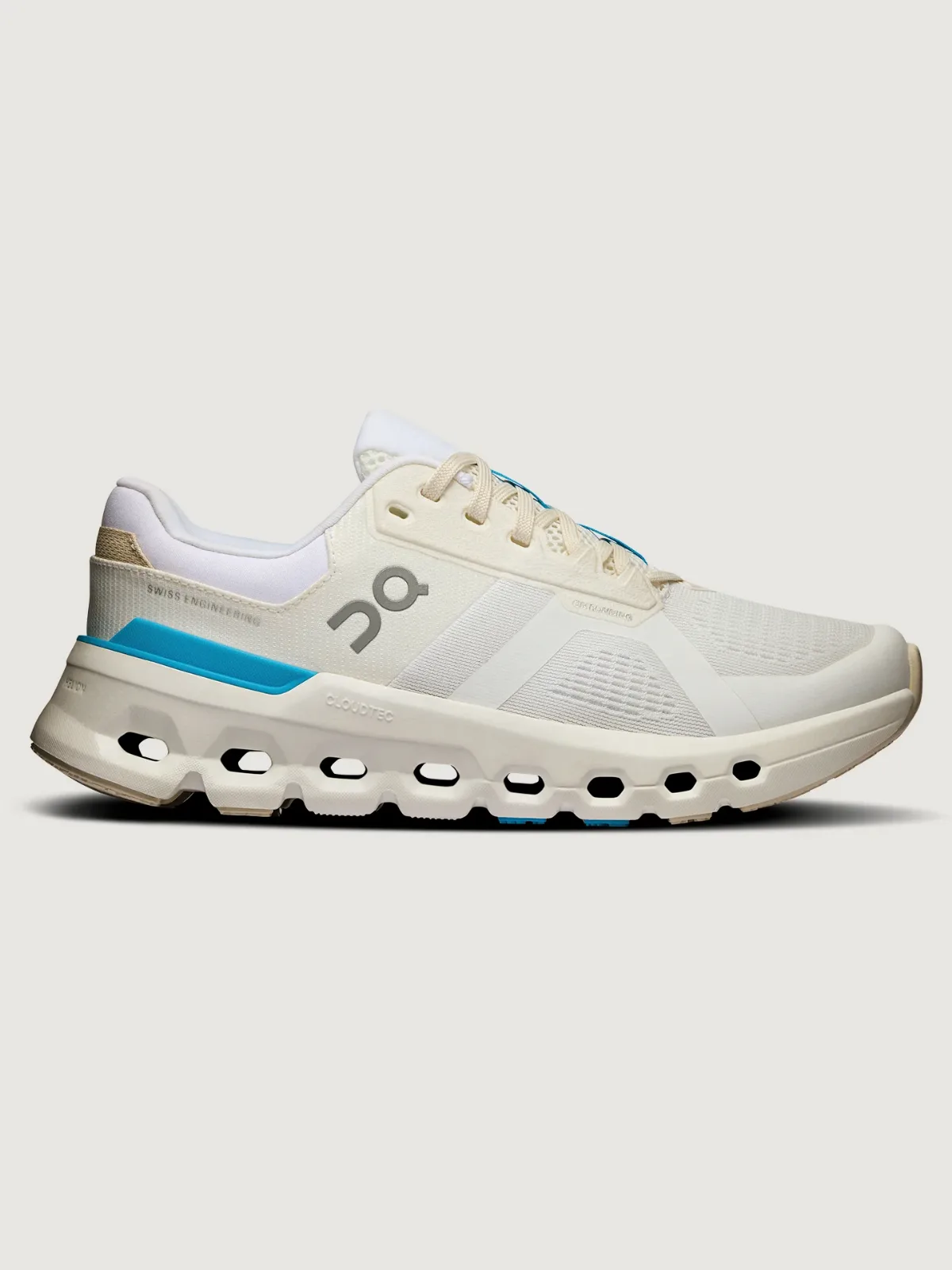 On Cloudrunner 2 by On