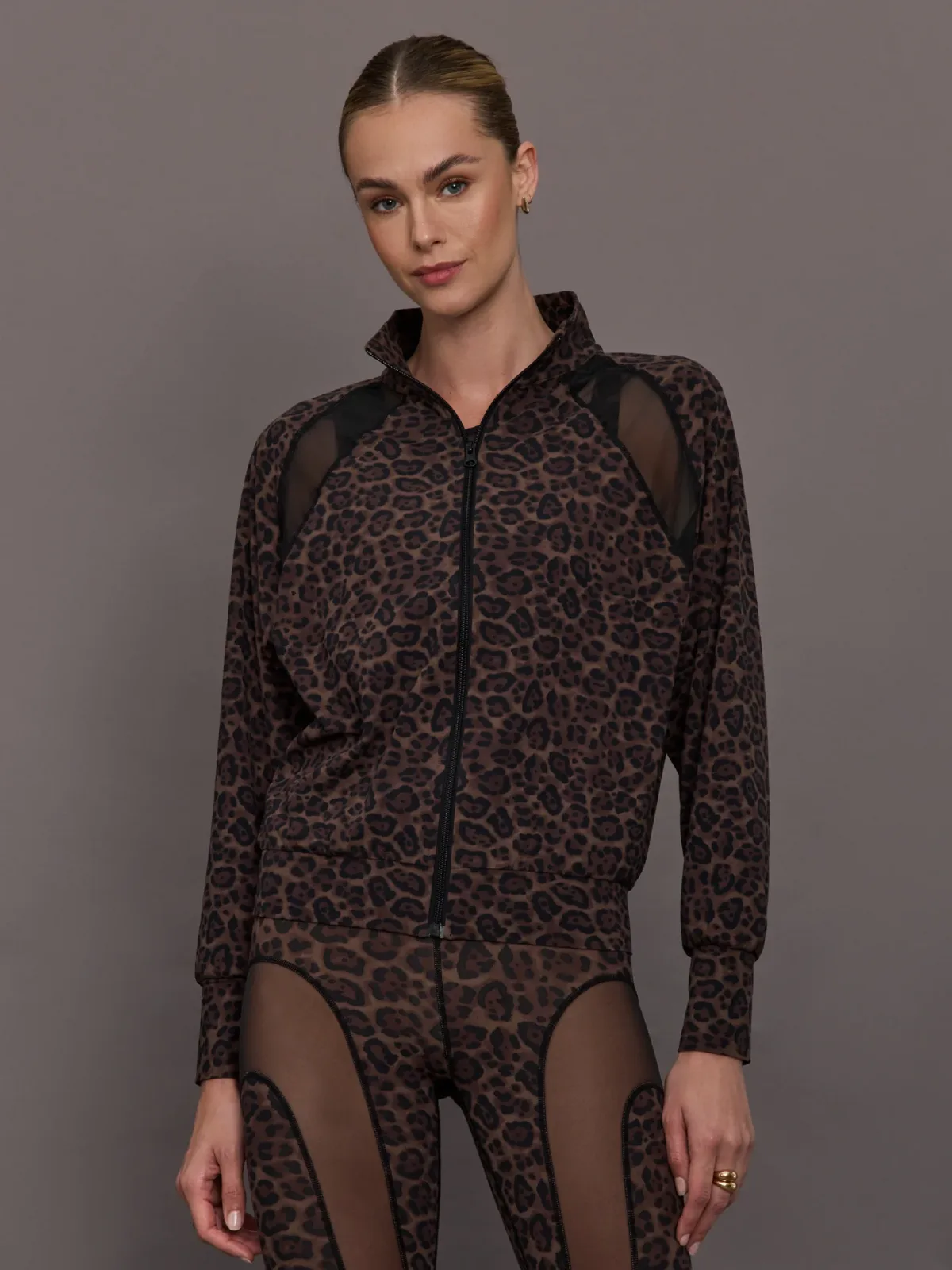 Full Zip Run Jacket W/ Mesh in Melt by Carbon38
