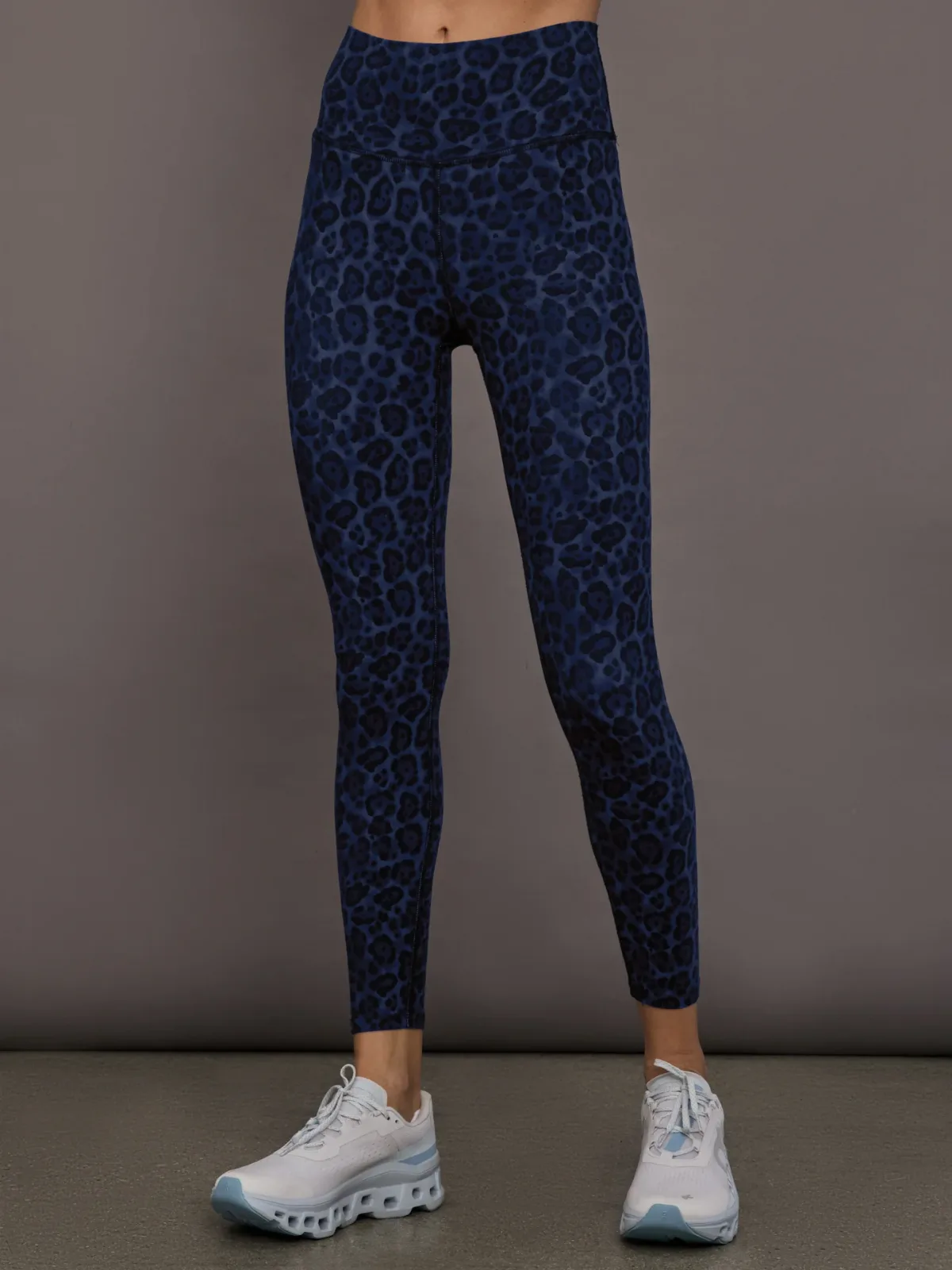 High Rise Legging in Melt by Carbon38