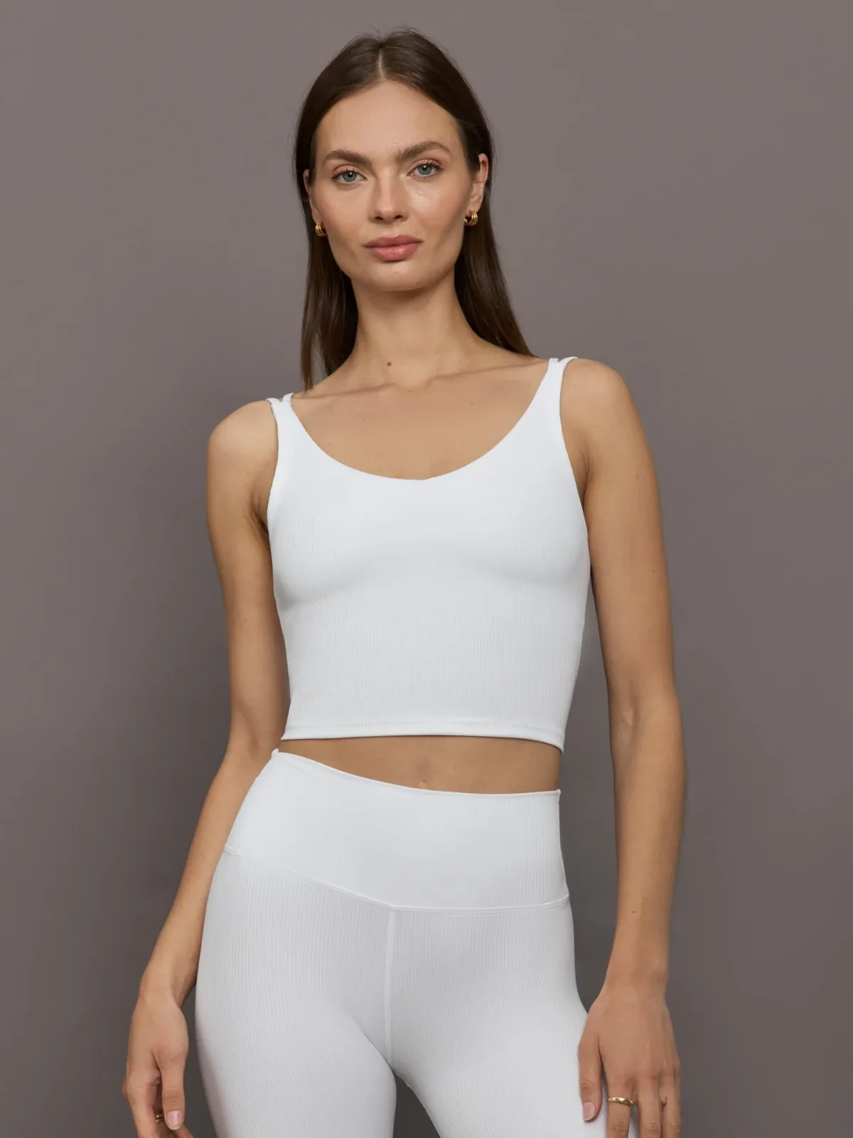 V-Neck Tank in Ribbed Melt