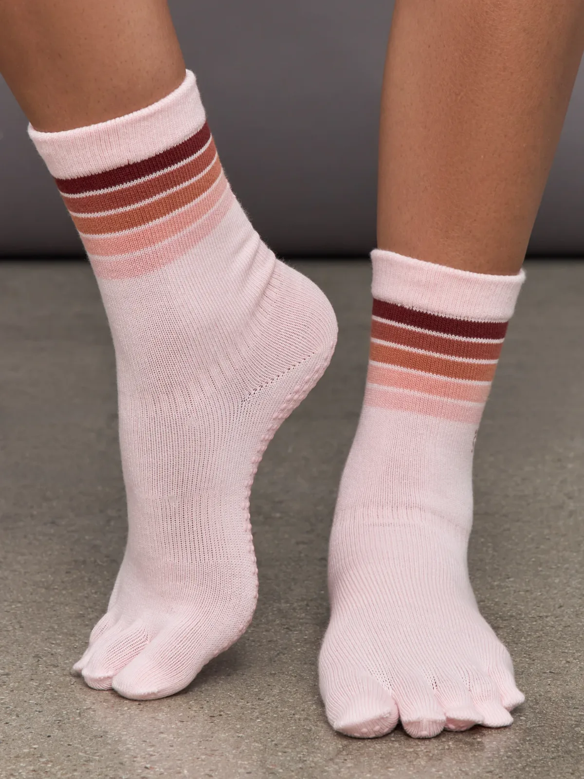 Grip Crew by Toesox