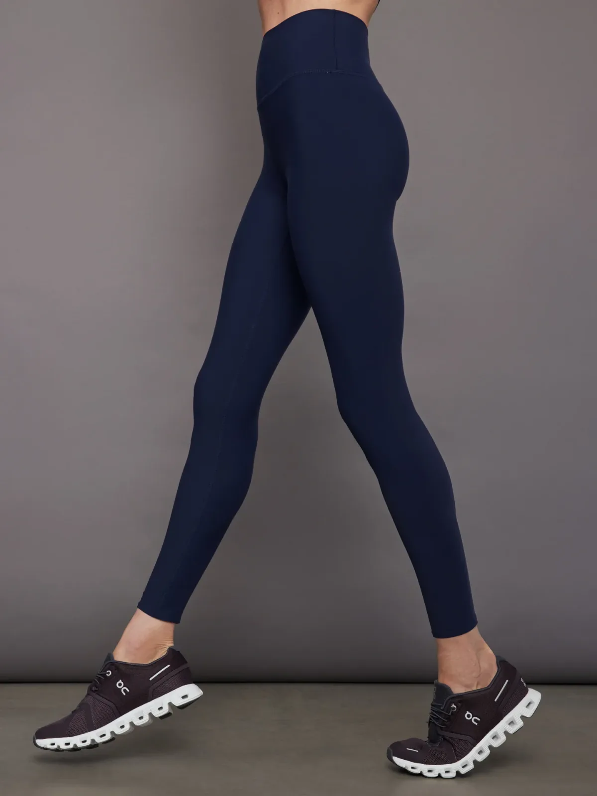 High Rise Legging in Melt by Carbon38
