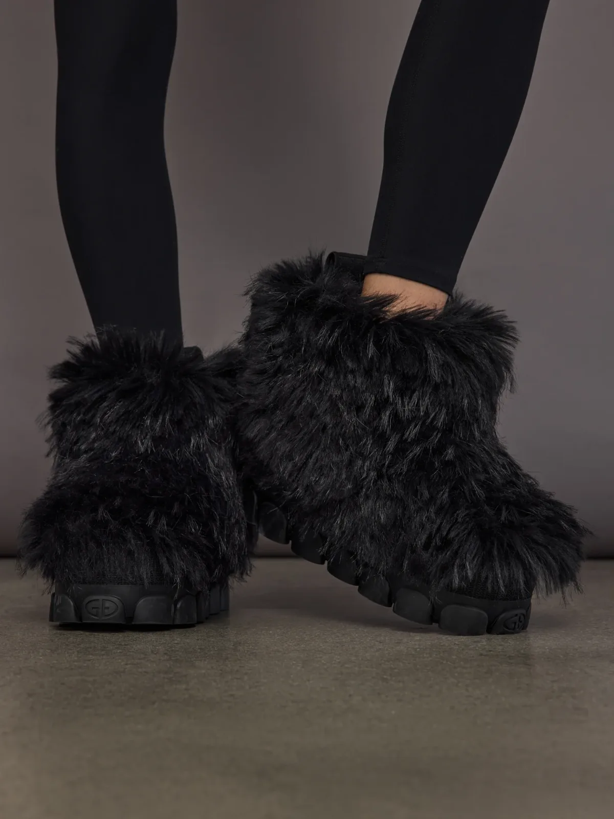 Sofie Faux Fur Snowboot Low by Goldbergh