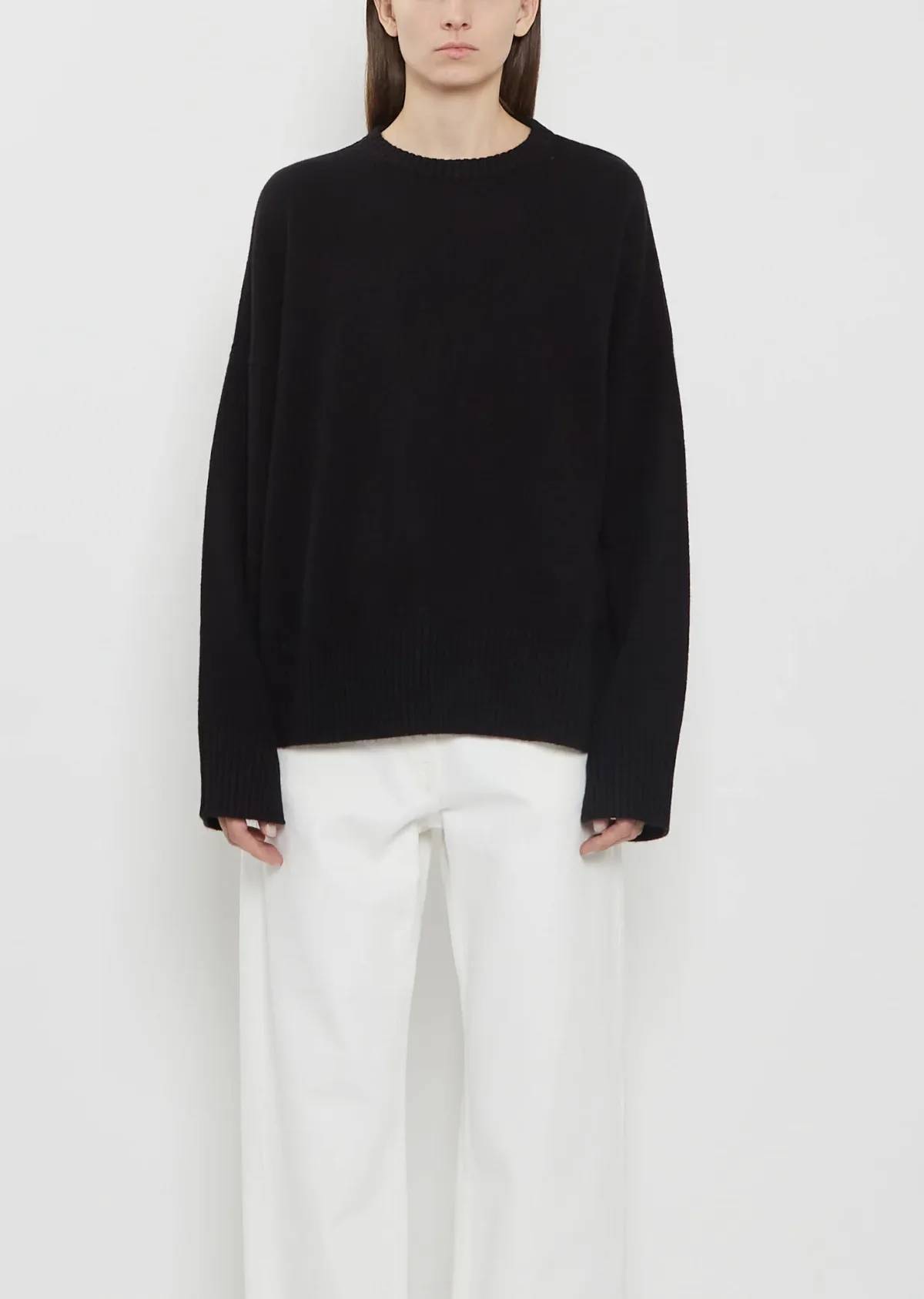 Anton Cashmere Crewneck Sweater by Loulou De Saison