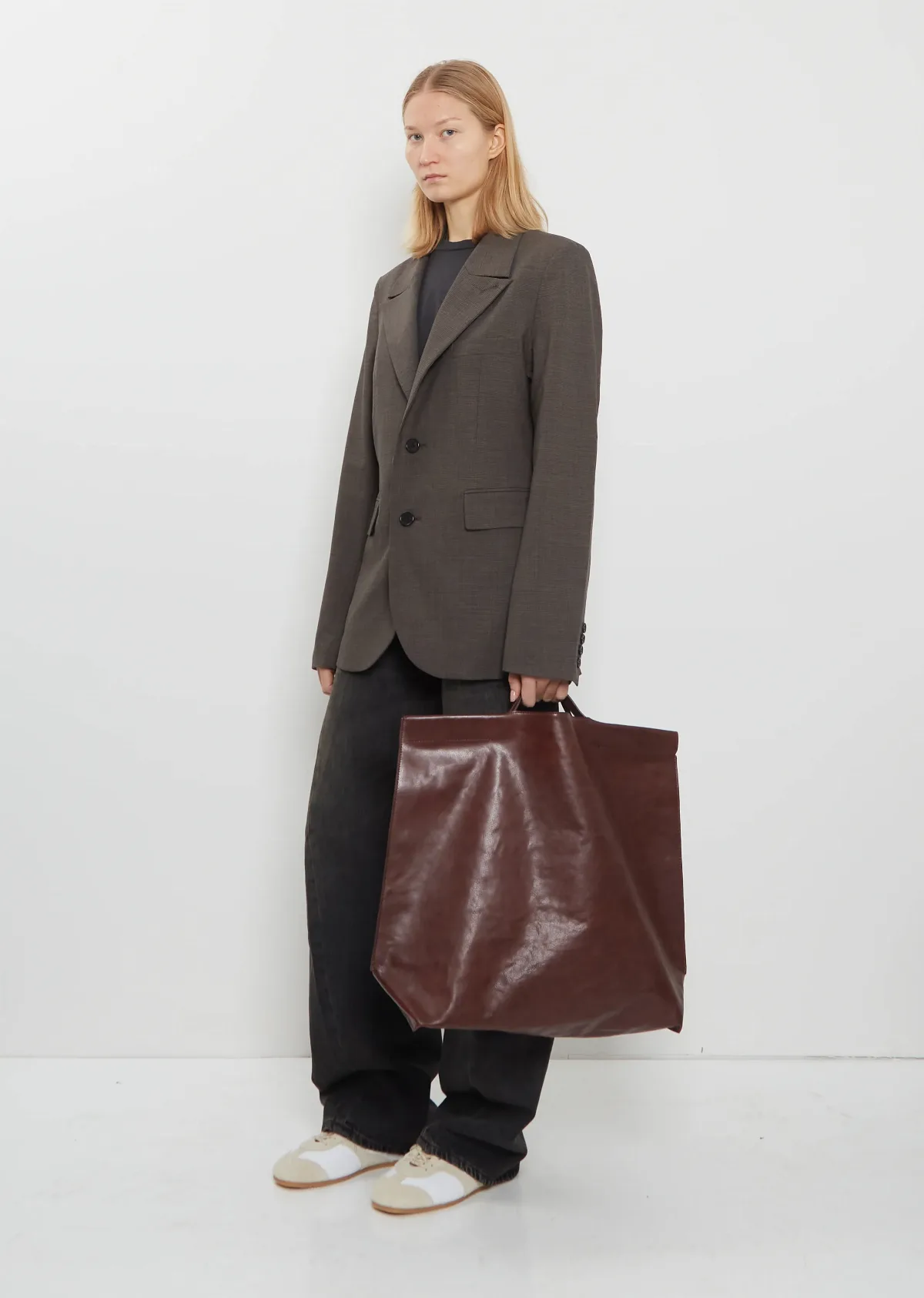 Shopper, Large by Bea Mombaers