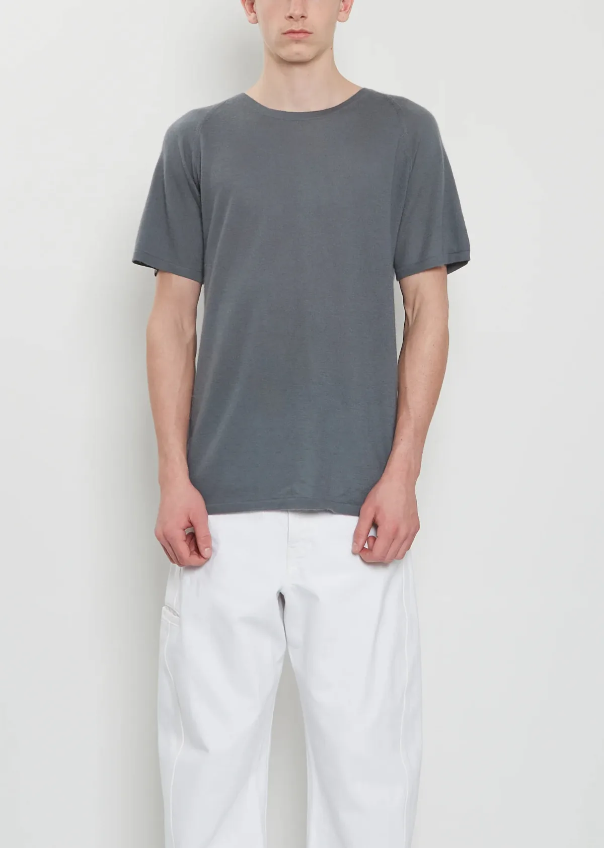 Raglan Cashmere T-Shirt Mono Gargoyle by Frenckenberger
