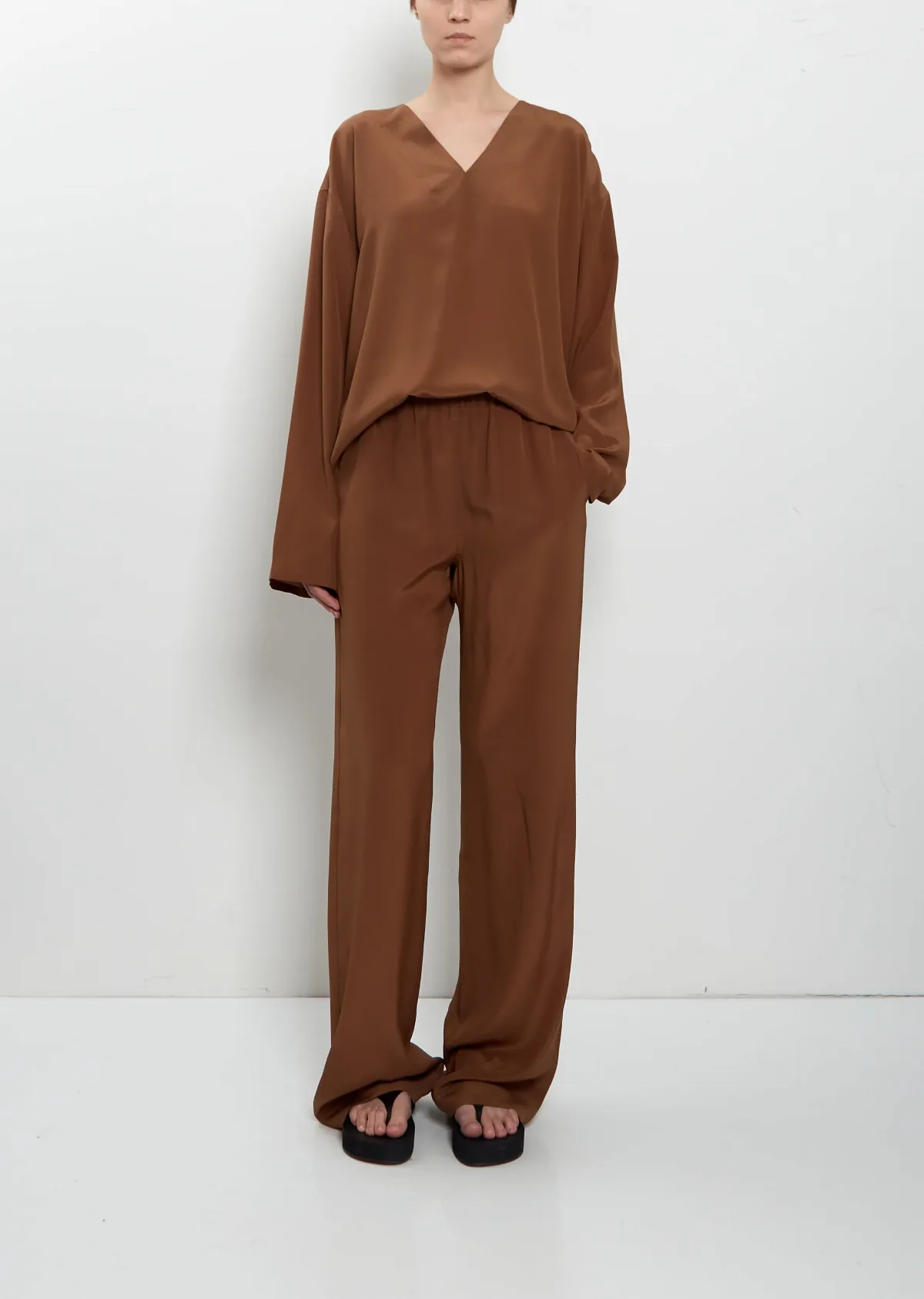 PJ Flex Silk Pant by Moniquevanheist