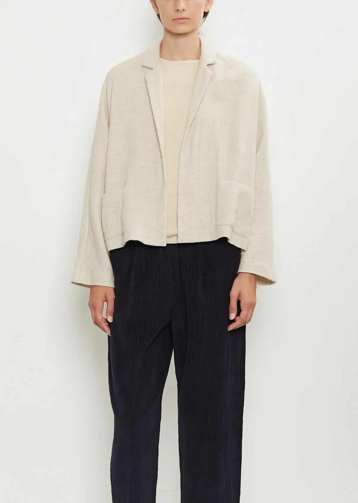 Linen Cashmere Short Open Jacket by Apuntob