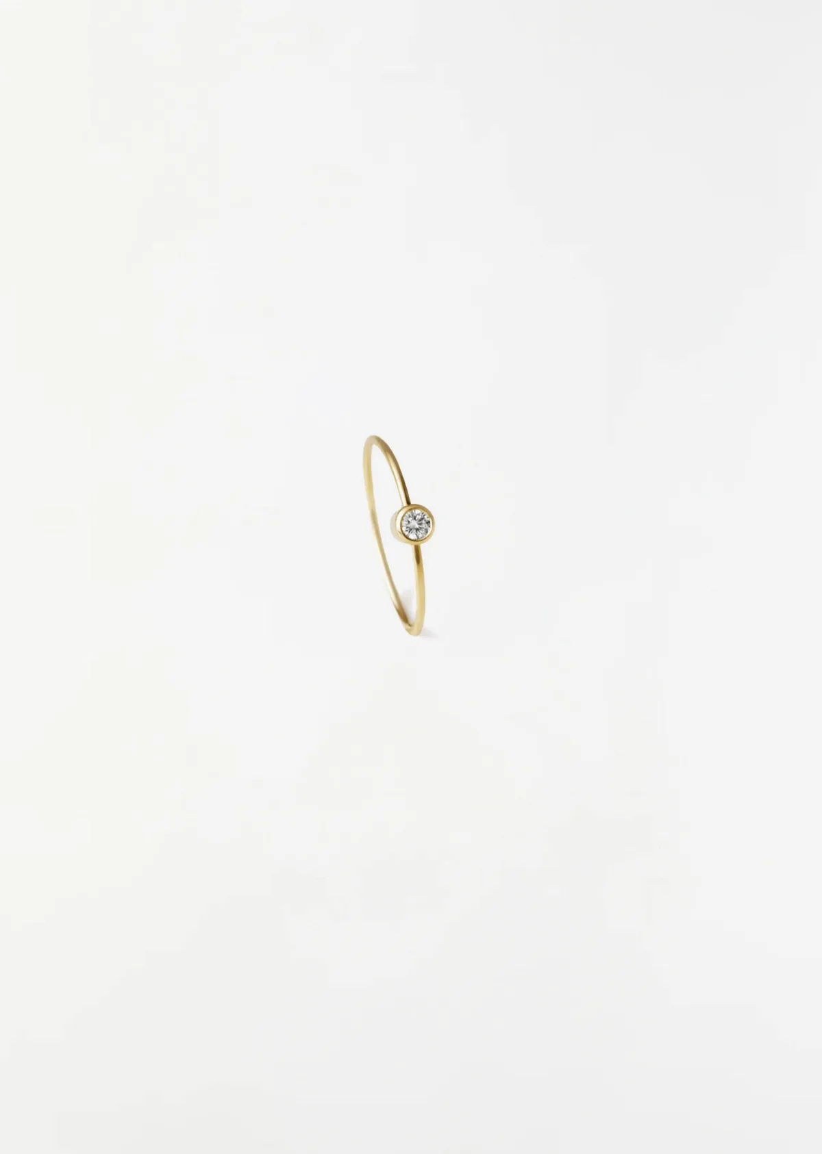 One-Stone Hoop Earring 02 18K Yellow Gold by Shihara