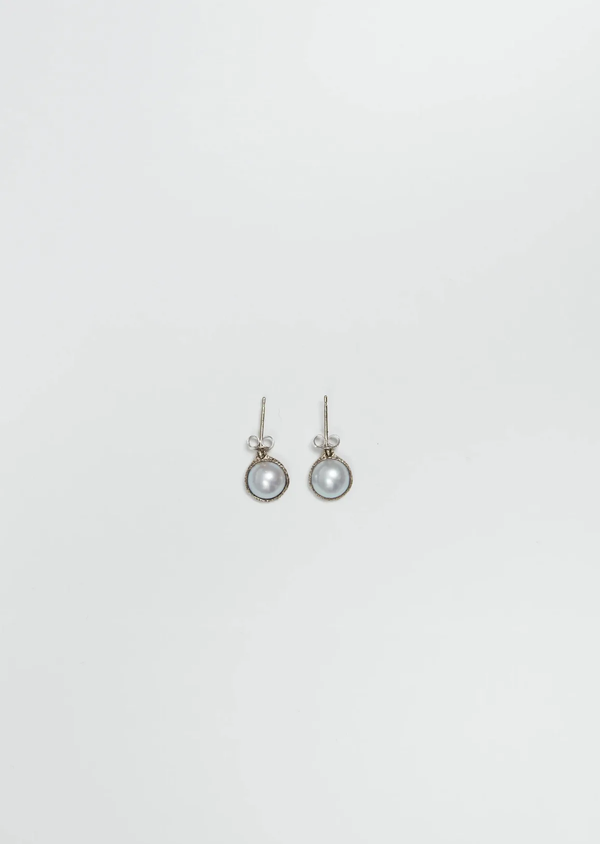Half Cut Pearl White Gold Earrings 14k WG by Noguchi Bijoux