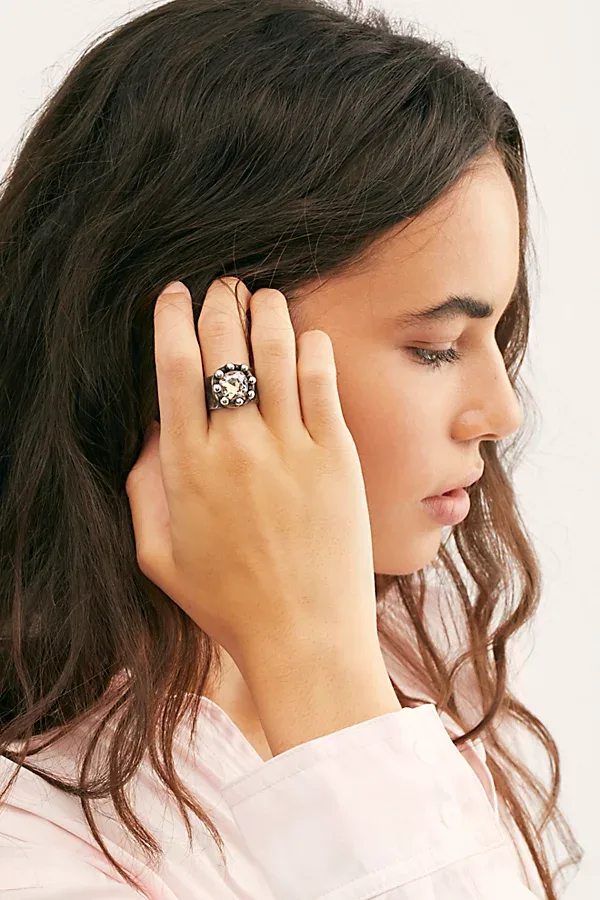 Monarch Ring