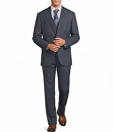 Chicago Classic Fit Flat Front Checked 2-Piece Suit by Hart Schaffner Marx