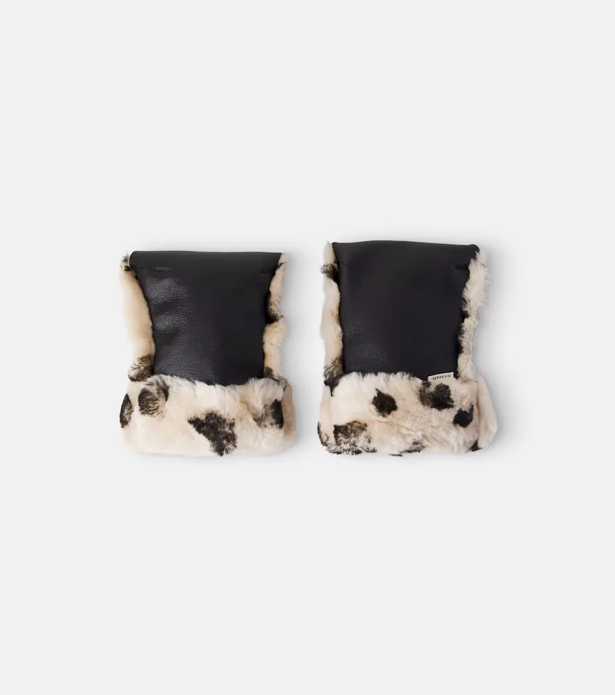 Buggy Leopard-Print Shearling Mittens by Binibamba