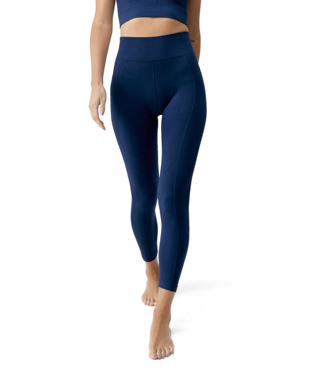 Sarvan 7/8 Seamless High Rise Sport Legging by Born