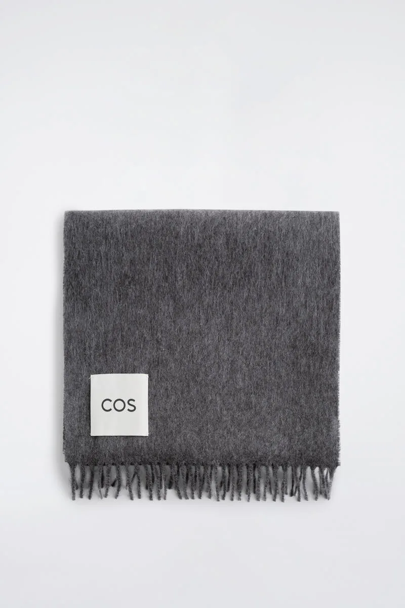 Fringed Cashmere Scarf by COS
