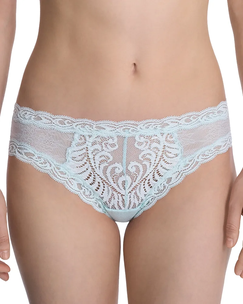 Feathers Hipster by Natori