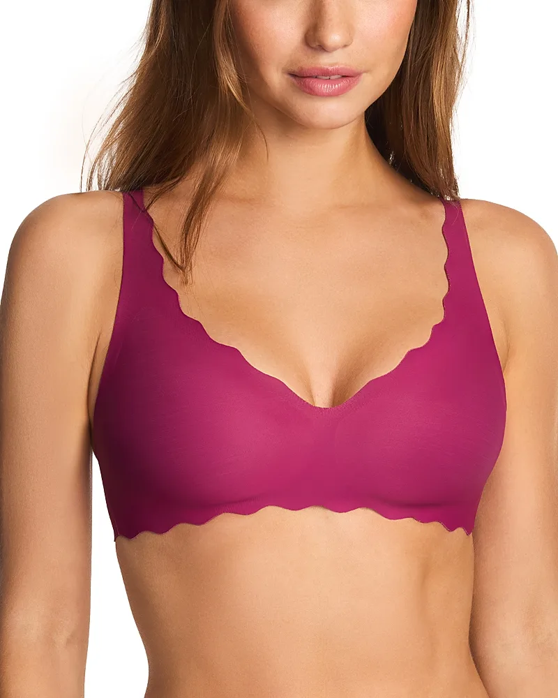 B. Temptd by Wacoal B. Wowd Wire Free Comfort Bra by Wacoal