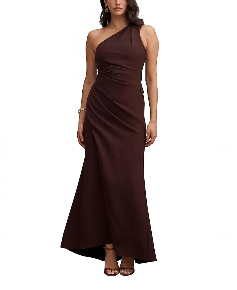 Yolanda One Shoulder Gown by Ever New